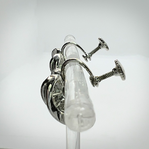 Vintage Star Silvertone Faux Pearl & Clear Rhinestone’s Bracelet & Earrings Set - Picture 4 of 7